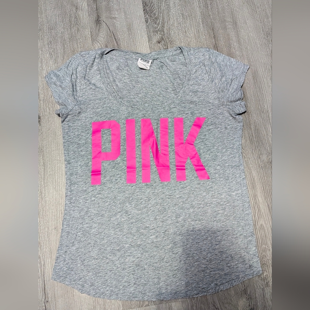 PINK Victoria's Secret Gray Tee with Hot Pink Logo